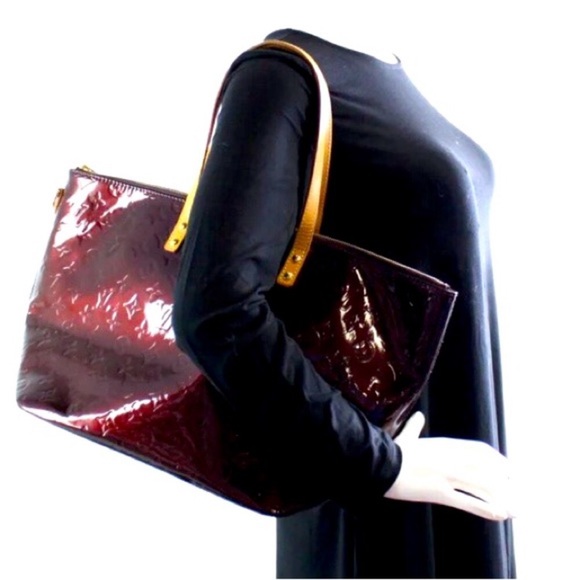 Louis Vuitton Bellevue GM Tote - Picture 2 of 12